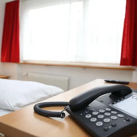 Hotell Crystal 3*