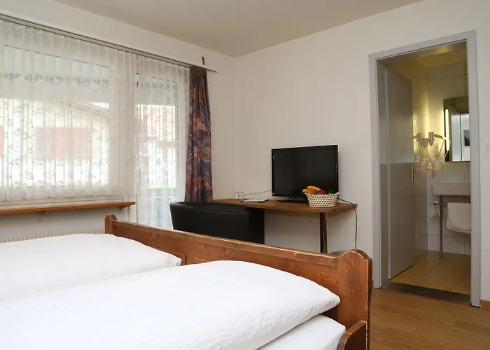 Hotel Crystal Entrelagos