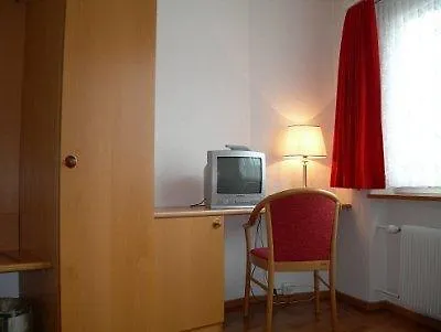 Hotel Crystal Entrelagos