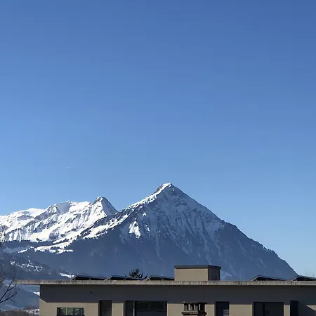 Crystal מלון אינטרלאקן