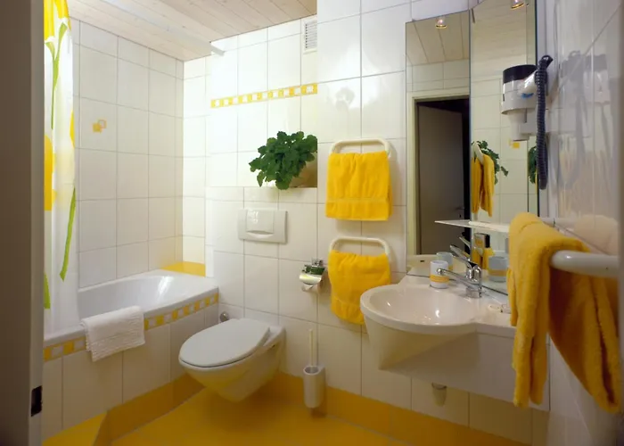 Crystal אינטרלאקן