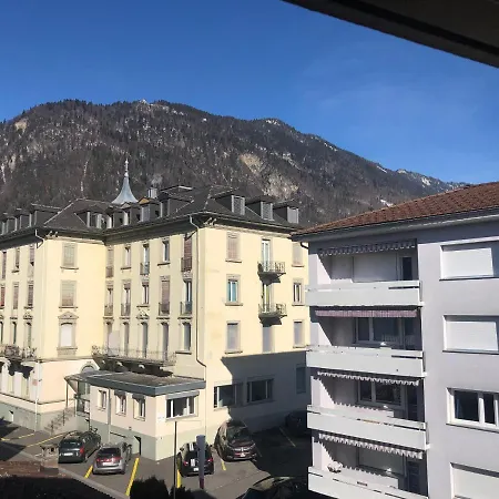 Hotel Crystal
